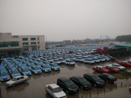 A new fleet of electric taxis in Taiyuan.
