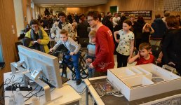 Children and adults learning about sustainability through technology in Høje-Taastrup Municipality