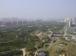 In less than a year, the city of Wuhan has transformed over 50 ha of a closed landfill into a garden for city residents to enjoy, improving life in the city and solving pollution challenges.